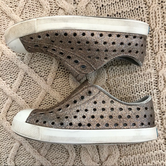 Native Shoes Gold Native Jeffersons Poshmark